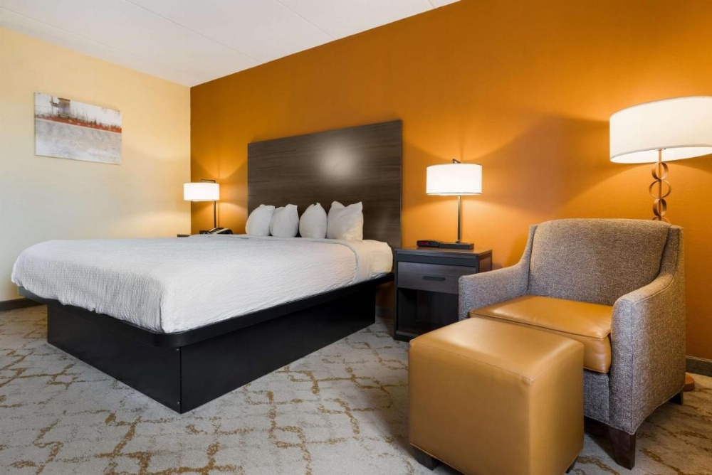 Room image 3